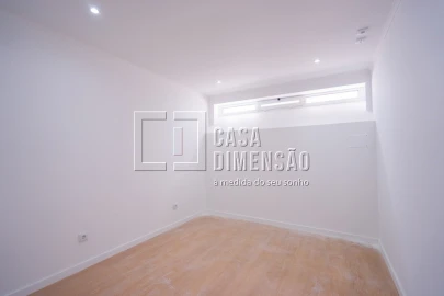 Apartamento T2 para Venda em Venteira