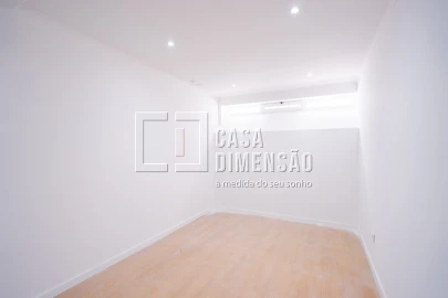 Apartamento T2 para Venda em Venteira