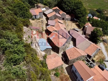 Moradia T1 para Venda em Gosende