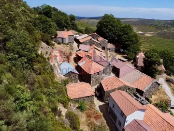 Moradia T1 para Venda em Gosende