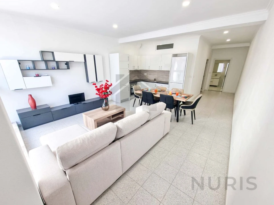 Apartamento T1 para Venda em Lagoa e Carvoeiro Foto 4