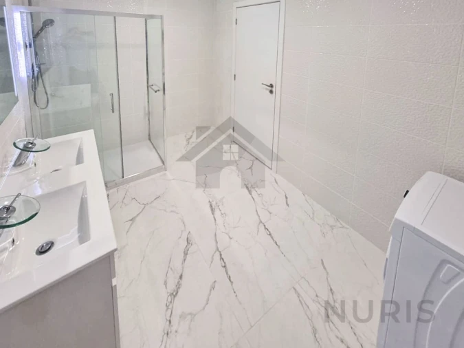 Apartamento T1 para Venda em Lagoa e Carvoeiro Foto 10