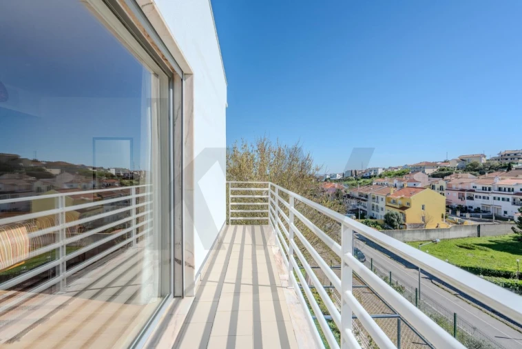 Moradia T5 para Venda em Vila Franca de Xira Foto 31