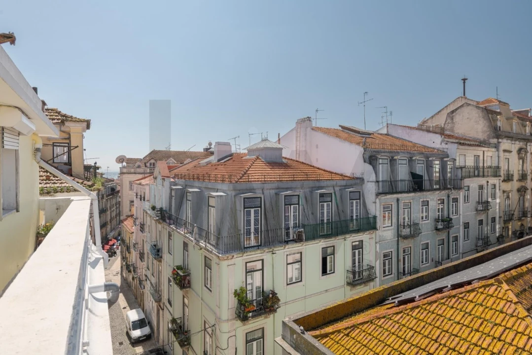 Apartamento T2 para Venda em Misericórdia Foto 12