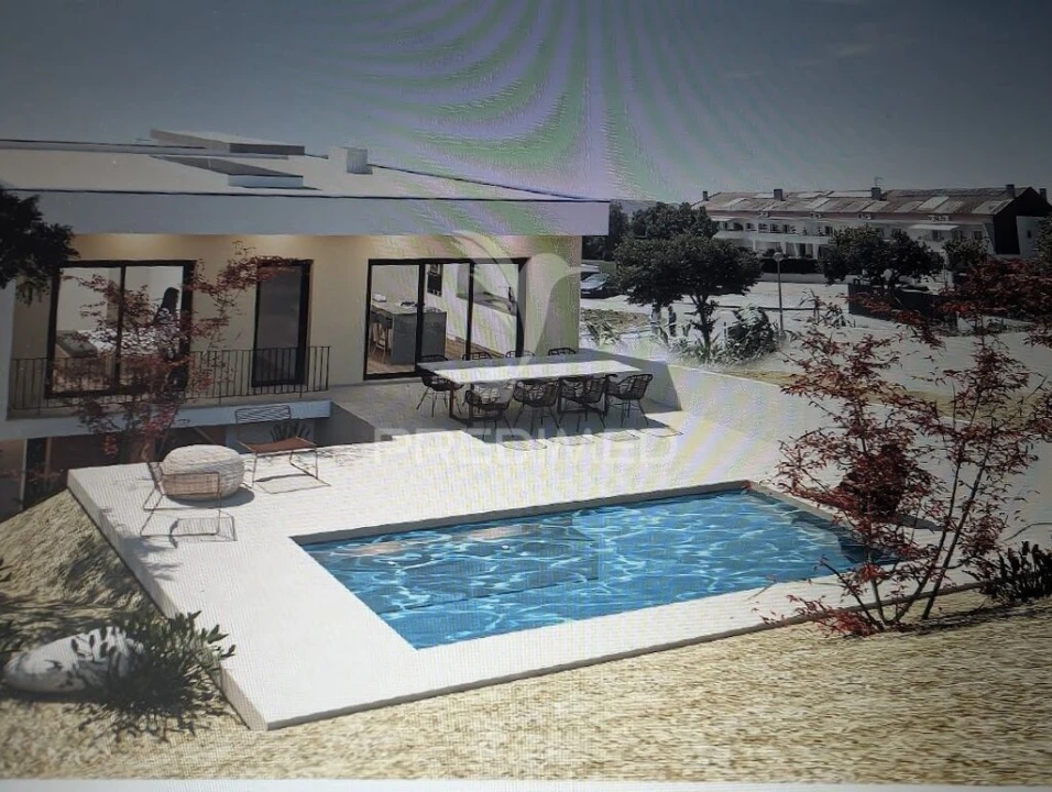 Moradia T4 para Venda em Vila Franca de Xira Foto 2