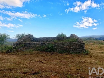 Terreno para Venda em Vila Nova de Foz Côa