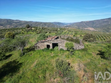 Terreno para Venda em Vila Nova de Foz Côa
