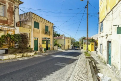 Loja para Venda em São João das Lampas e Terrugem