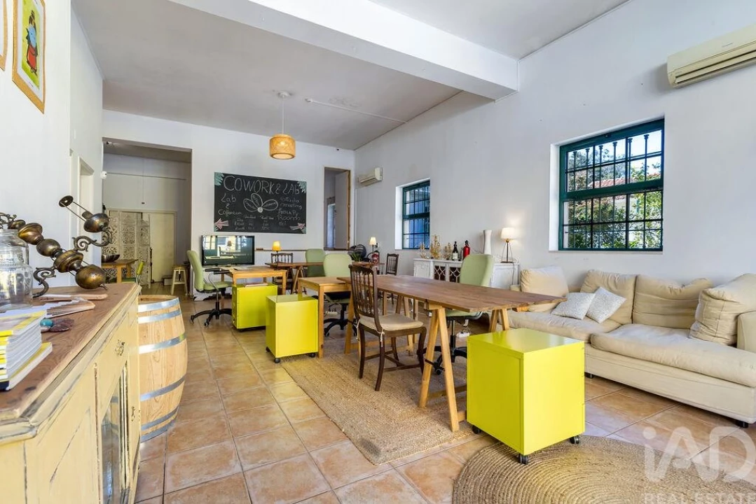 Loja para Venda em São João das Lampas e Terrugem Foto 1