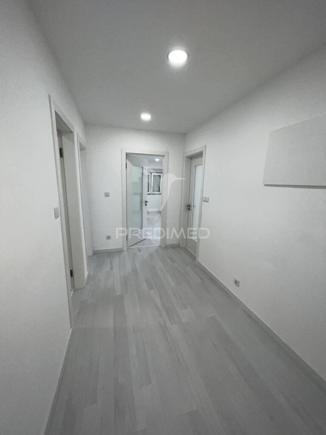 Apartamento T3 para Venda em Laranjeiro e Feijó Foto 5