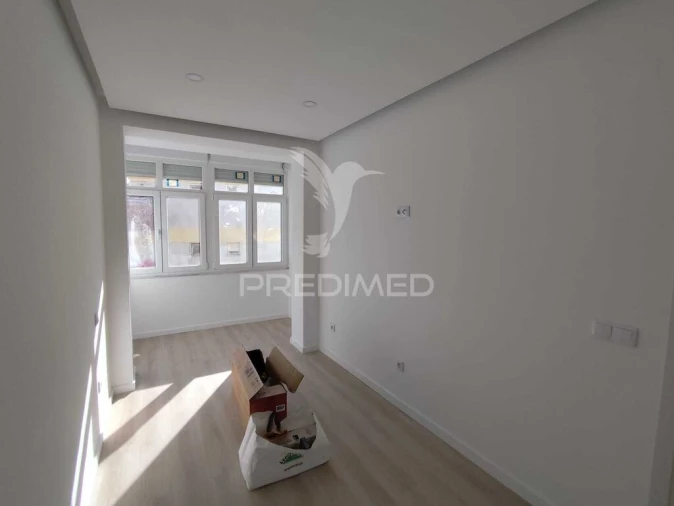 Apartamento T3 para Venda em Laranjeiro e Feijó Foto 15