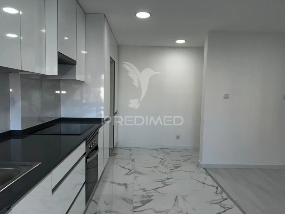 Apartamento T3 para Venda em Laranjeiro e Feijó Foto 11