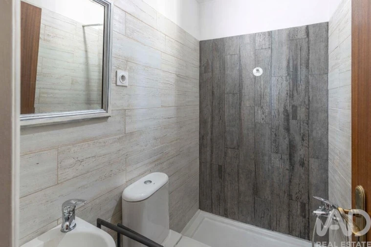 Moradia T4 para Venda em São Domingos de Rana Foto 7