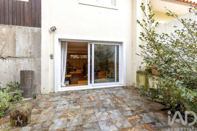 Moradia T4 para Venda em São Domingos de Rana Foto 12