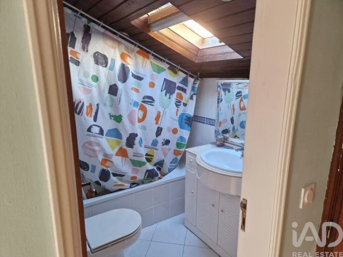 Moradia T4 para Venda em São Domingos de Rana Foto 24