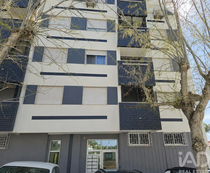 Apartamento T3 para Venda em Almada, Cova da Piedade, Pragal e Cacilhas Foto 9