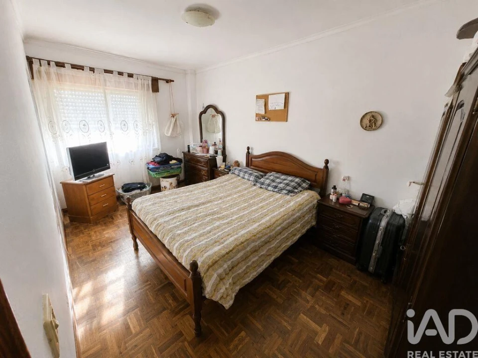 Apartamento T3 para Venda em Almada, Cova da Piedade, Pragal e Cacilhas Foto 14