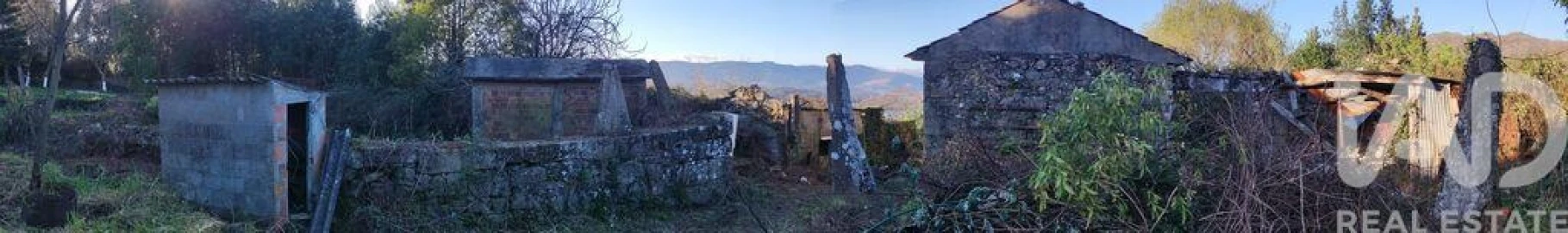 Moradia T3 para Venda em Loivo