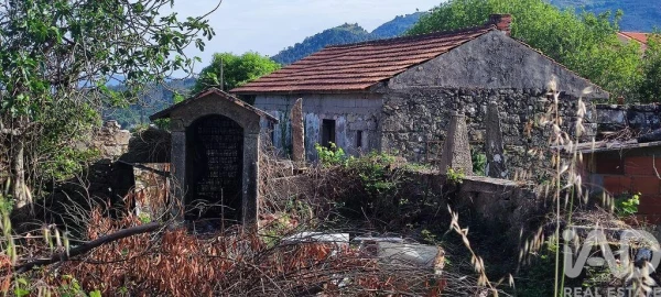 Moradia T3 para Venda em Loivo