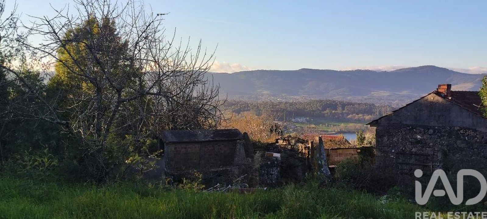 Moradia T3 para Venda em Loivo Foto 2