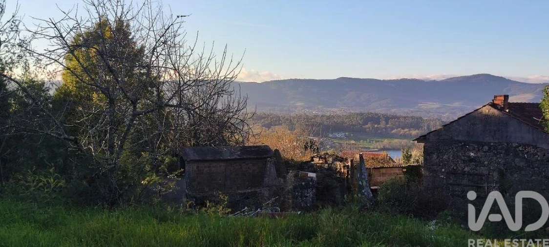 Moradia T3 para Venda em Loivo Foto 2