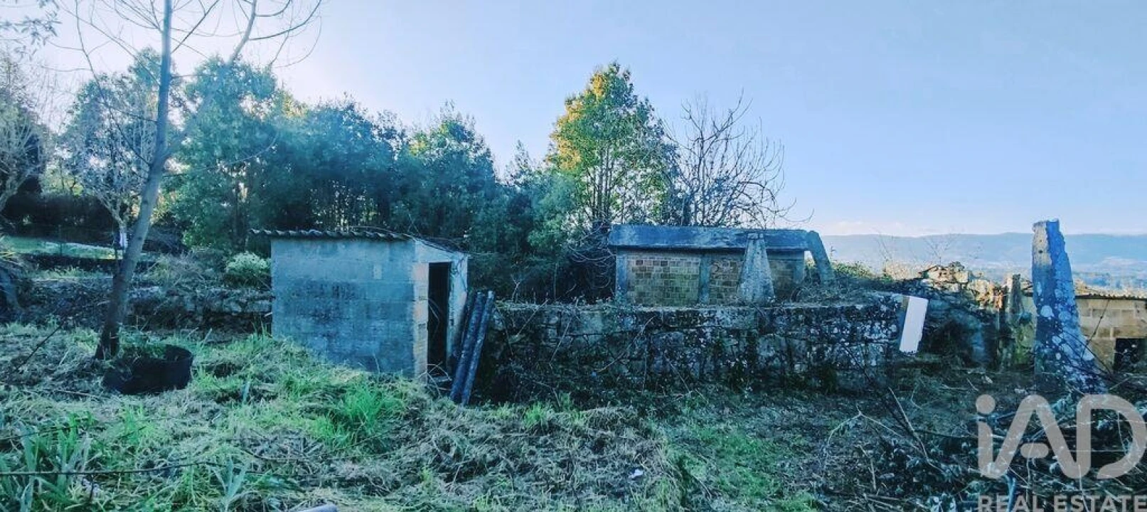 Moradia T3 para Venda em Loivo Foto 7