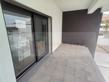 Moradia T4 para Venda em Corroios