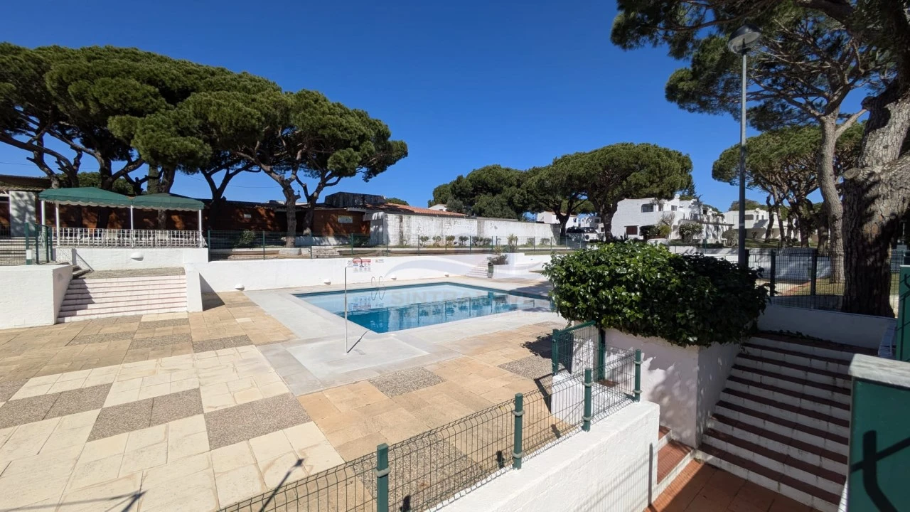 Apartamento T1 para Venda em Albufeira e Olhos de Água Foto 34