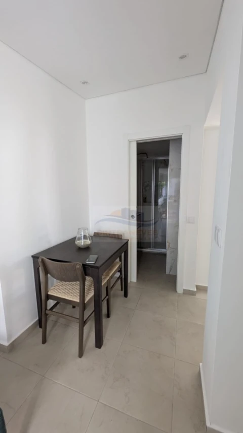 Apartamento T1 para Venda em Albufeira e Olhos de Água