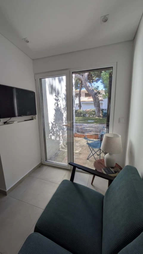 Apartamento T1 para Venda em Albufeira e Olhos de Água
