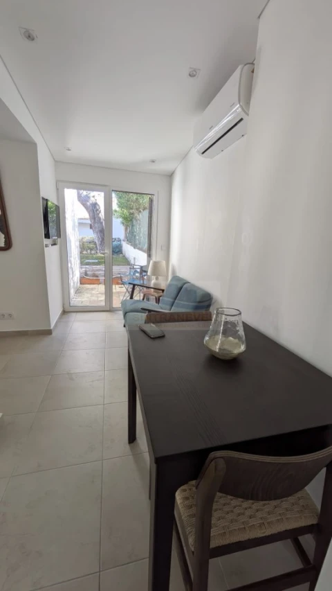 Apartamento T1 para Venda em Albufeira e Olhos de Água