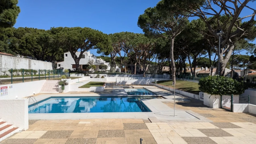 Apartamento T1 para Venda em Albufeira e Olhos de Água Foto 35