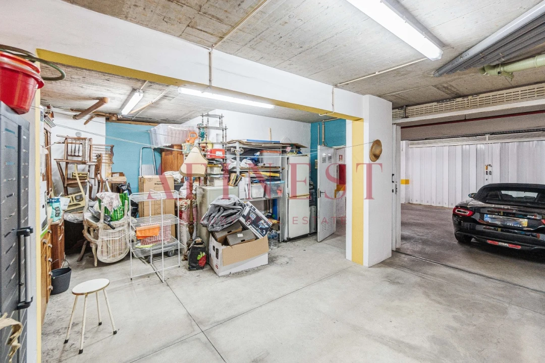 Apartamento T2 para Venda em Alfragide Foto 38