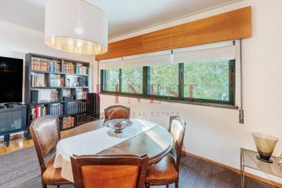 Apartamento T2 para Venda em Alfragide