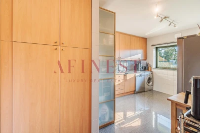 Apartamento T2 para Venda em Alfragide