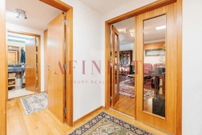 Apartamento T2 para Venda em Alfragide