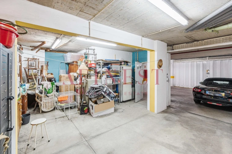 Apartamento T2 para Venda em Alfragide Foto 38