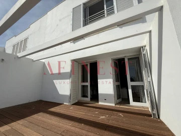 Moradia T2 para Venda em Albufeira e Olhos de Água