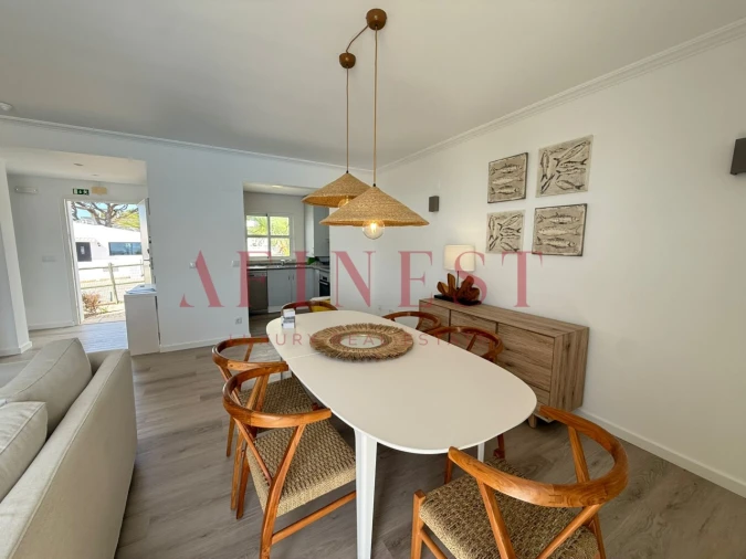 Moradia T2 para Venda em Albufeira e Olhos de Água Foto 11