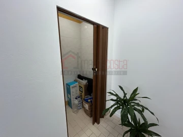 Loja para Arrendamento em Peniche