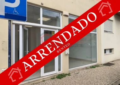 Loja para Arrendamento em Peniche