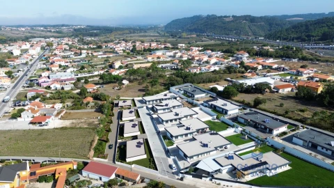 Moradia T3 para Venda em Tornada e Salir do Porto