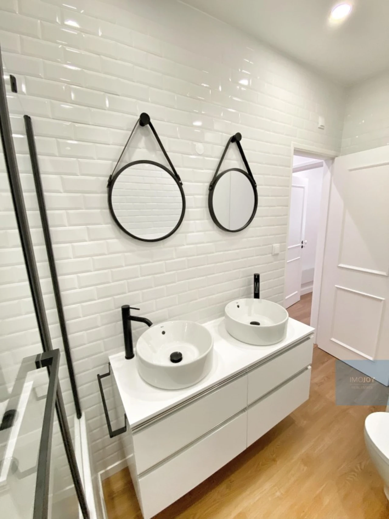 Apartamento T1 para Arrendamento em Arroios Foto 25