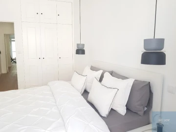 Apartamento T1 para Arrendamento em Arroios