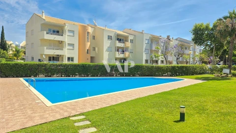 Apartamento T2 para Venda em Quarteira