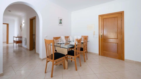 Apartamento T2 para Venda em Quarteira