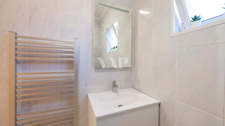 Apartamento T2 para Venda em Quarteira Foto 18