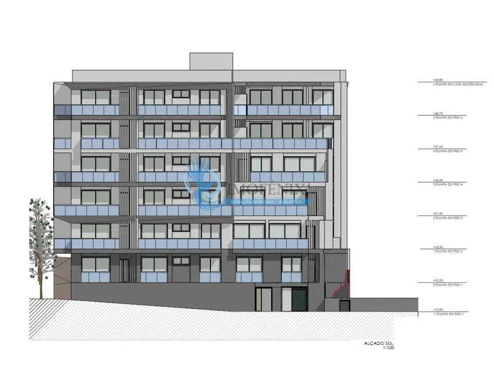 Terreno para Venda em Quarteira Foto 3