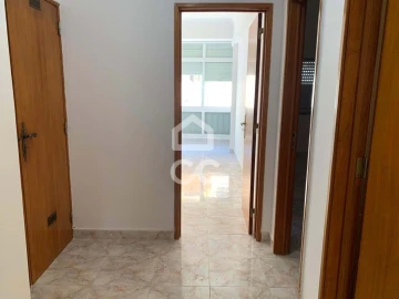 Apartamento T2 para Arrendamento em Seixal, Arrentela e Aldeia de Paio Pires