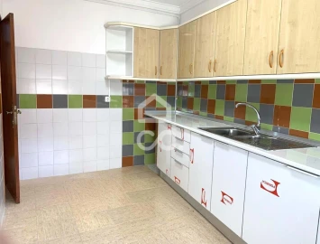Apartamento T2 para Arrendamento em Seixal, Arrentela e Aldeia de Paio Pires